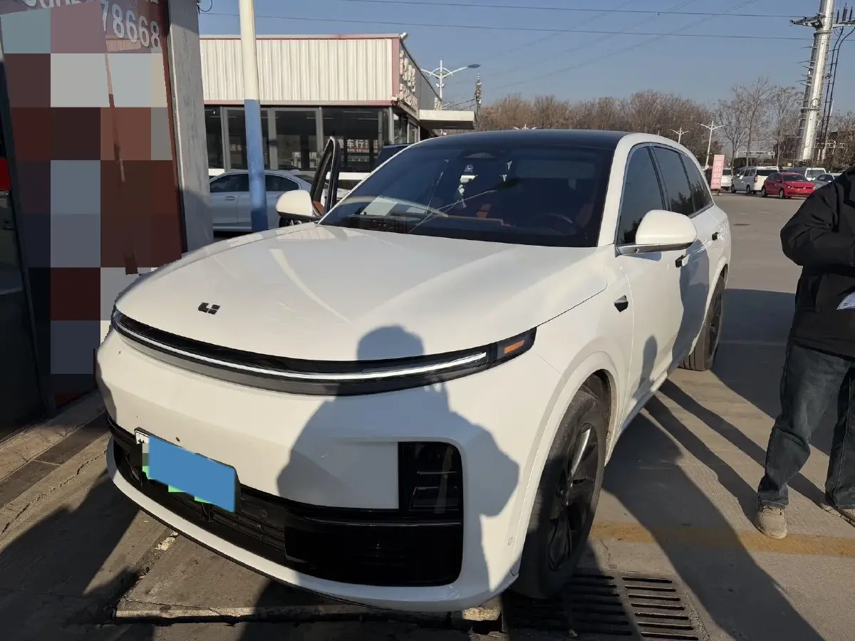 2023 Li L7 Range Extended 154HP REEV 40.9KWH