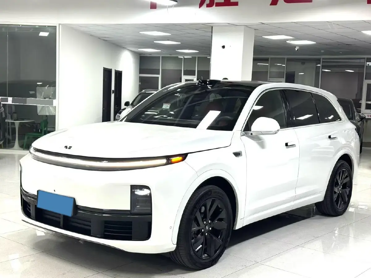 2023 Li L7 Range Extended 154HP REEV 40.9KWH