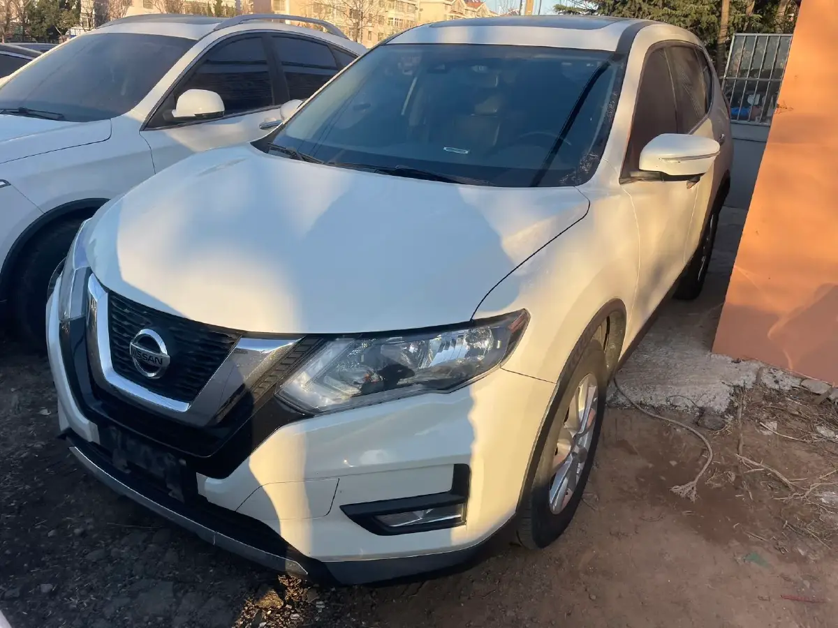 2020 Nissan X-Trail 2.0L 154HP L4 CVT