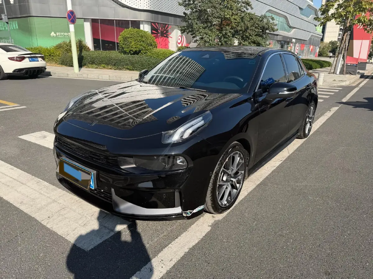 2022 LYNK&CO 03 2.0T 190HP L4 7DCT