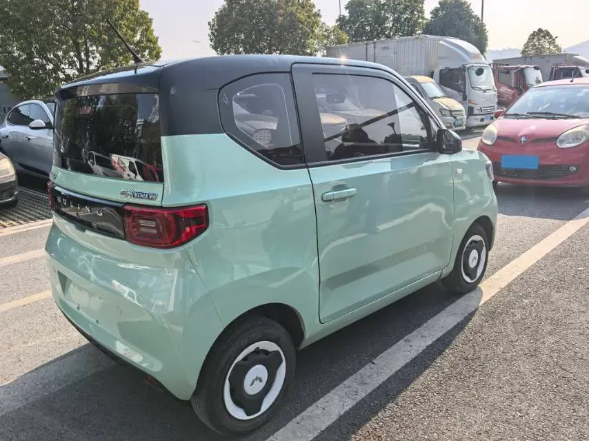 2022 WuLing Nano EV BEV 28KWH,autocango,china used car exporter,china ev exporter,chinese used car exporter,chinese used ev exporter