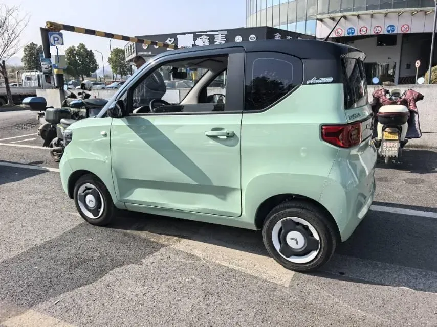 2022 WuLing Nano EV BEV 28KWH,autocango,china used car exporter,china ev exporter,chinese used car exporter,chinese used ev exporter