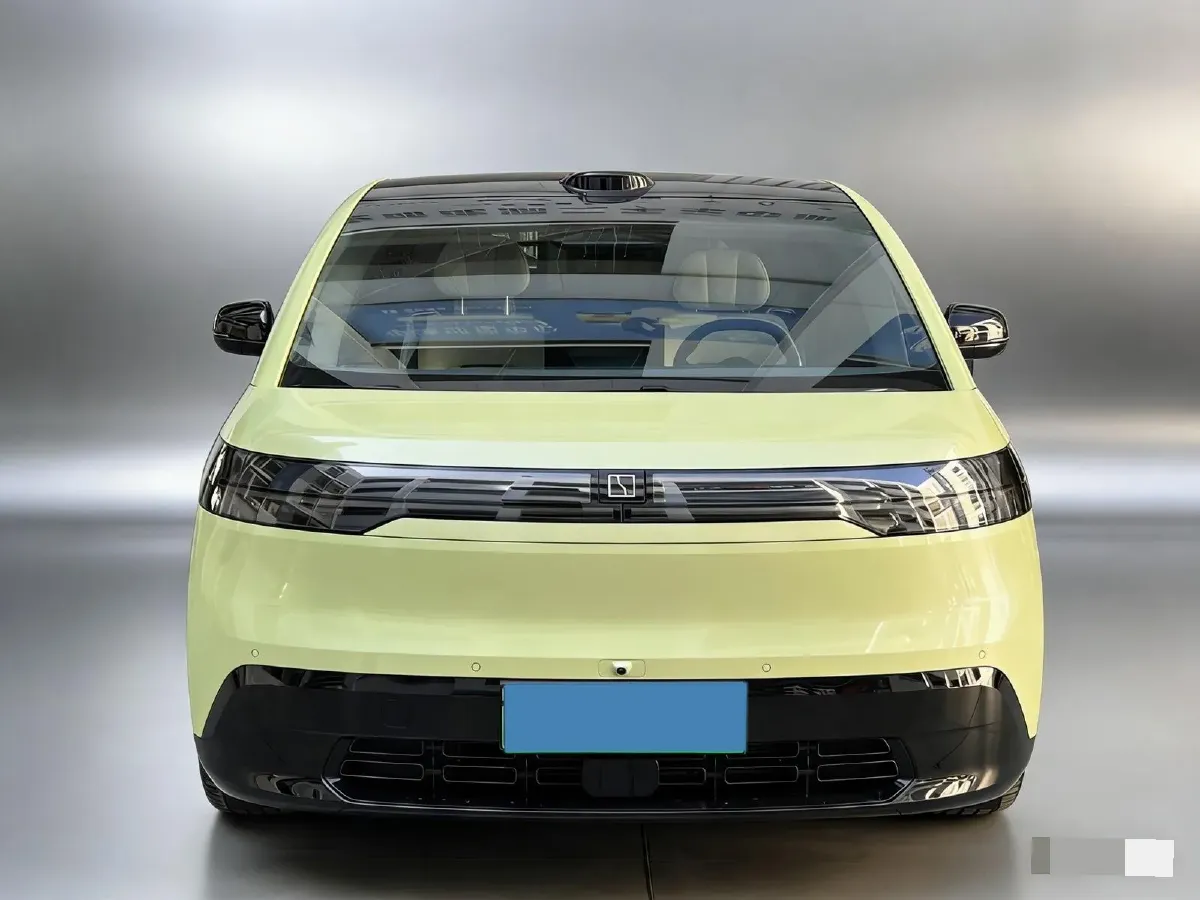 2025 Zeekr MIX BEV 102KWH,autocango,china used car exporter,china ev exporter,chinese used car exporter,chinese used ev exporter