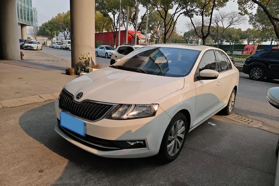 2019 SWM G01 1.5T 156HP L4 6AT