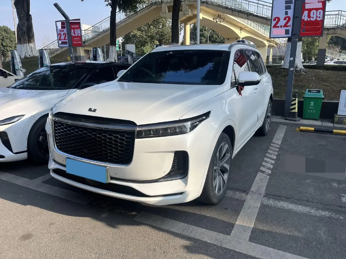 2021 Li ONE Range Extended 131HP REEV 40.5KWH