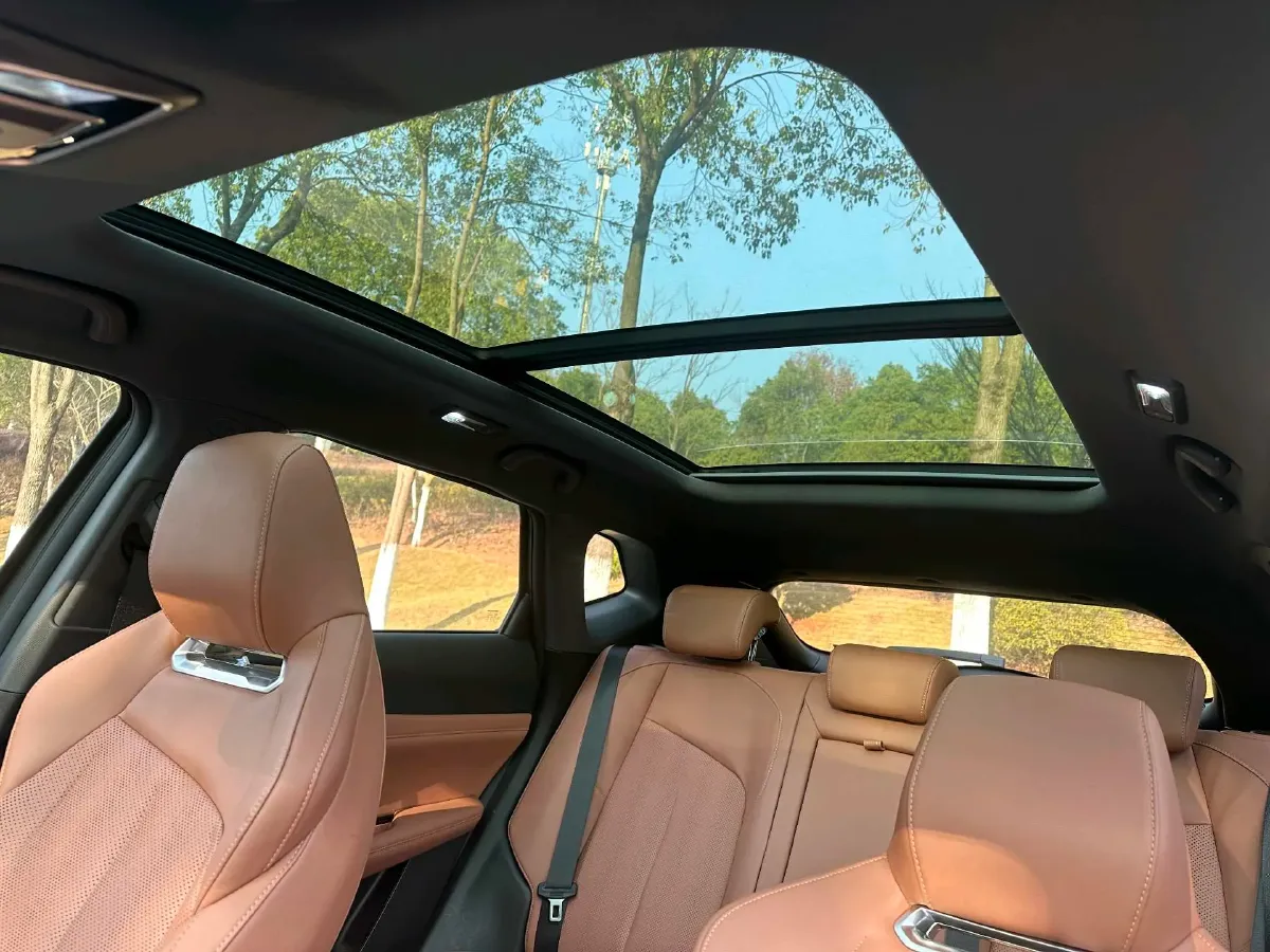 2025 ChangAn UNI-Z 1.5T 188HP L4 7DCT,autocango,china used car exporter,china ev exporter,chinese used car exporter,chinese used ev exporter