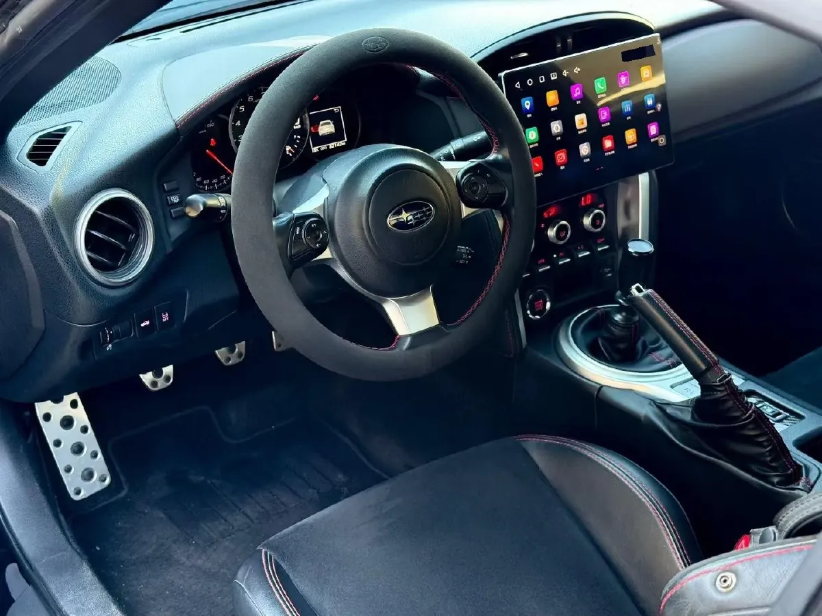 2019 Ford Focus 2.3T 280HP L4 6MT,autocango,china used car exporter,china ev exporter,chinese used car exporter,chinese used ev exporter