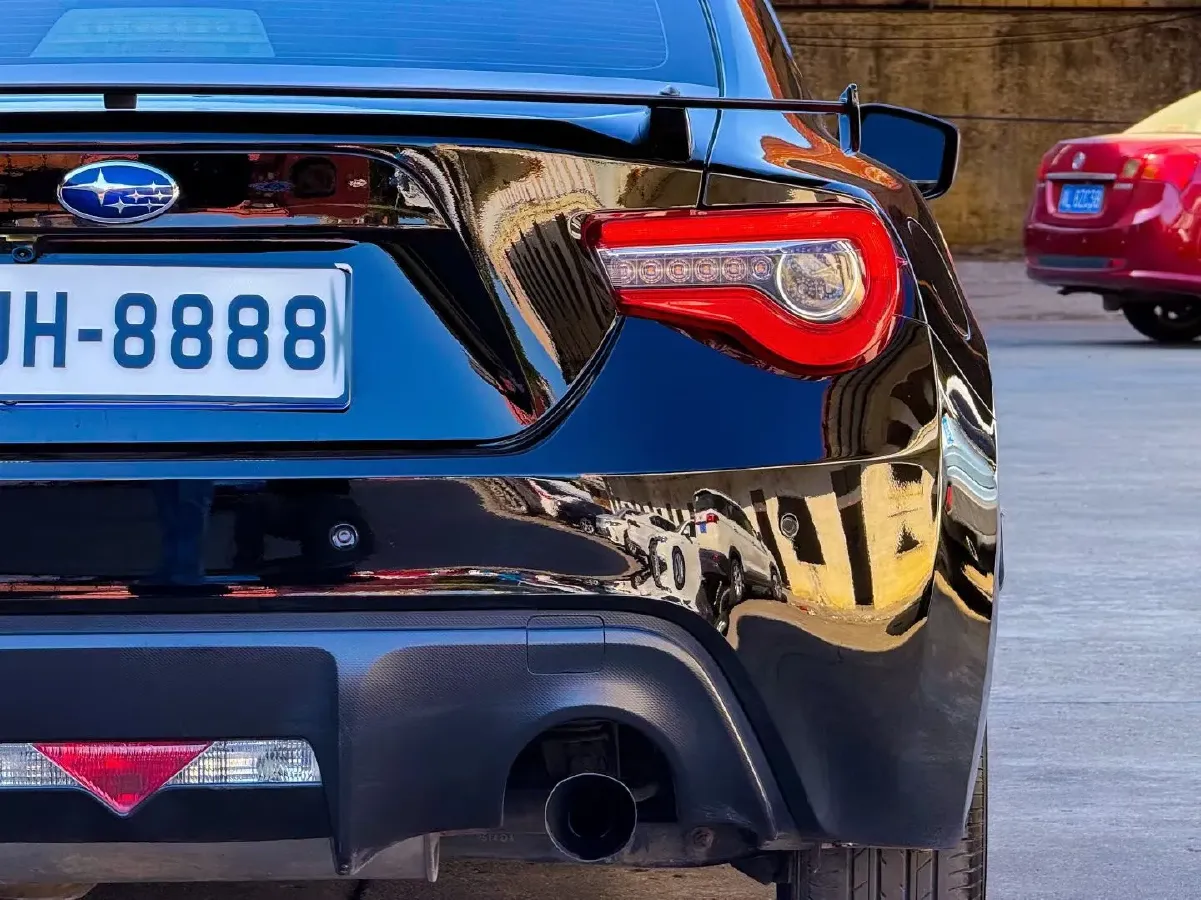 2019 Ford Focus 2.3T 280HP L4 6MT,autocango,china used car exporter,china ev exporter,chinese used car exporter,chinese used ev exporter