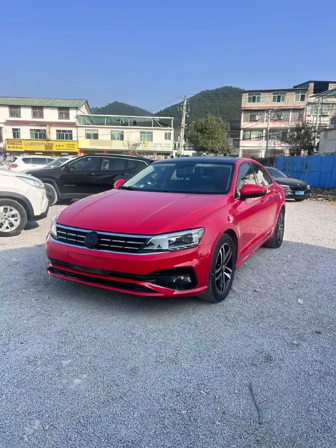 2019 Volkswagen Passat 1.4T 150HP L4 7DCT