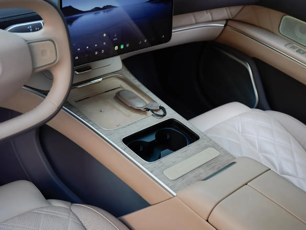 2025 NIO ET9 BEV 100KWH,autocango,china used car exporter,china ev exporter,chinese used car exporter,chinese used ev exporter