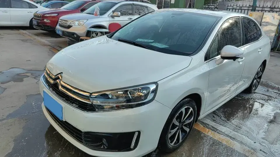 2018 Citroen C4 C-Quatre 1.6L 117HP L4 6AT