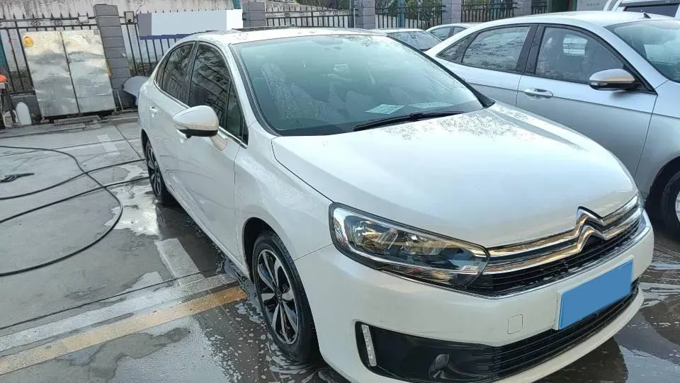 2018 Citroen C4 C-Quatre 1.6L 117HP L4 6AT,autocango,china used car exporter,china ev exporter,chinese used car exporter,chinese used ev exporter