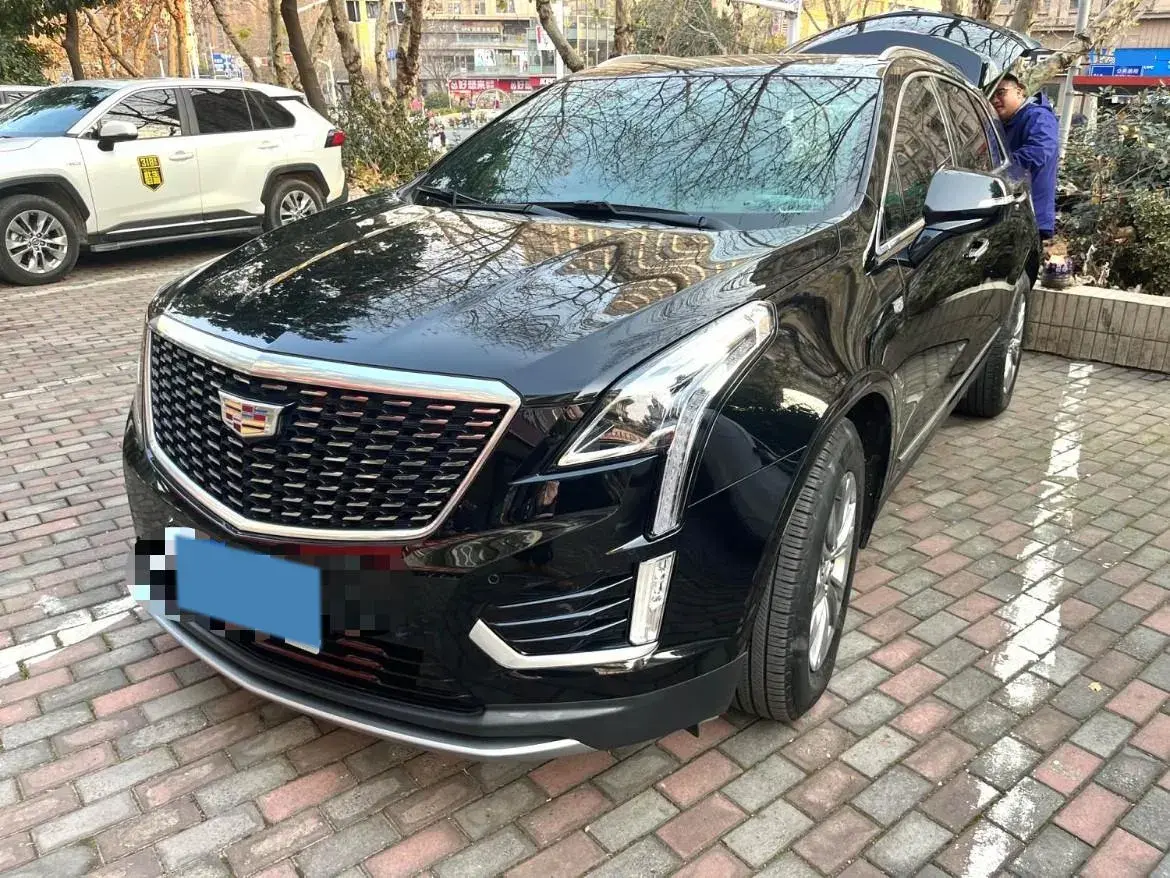 2020 Cadillac XT5 2.0T 241HP L4 9AT