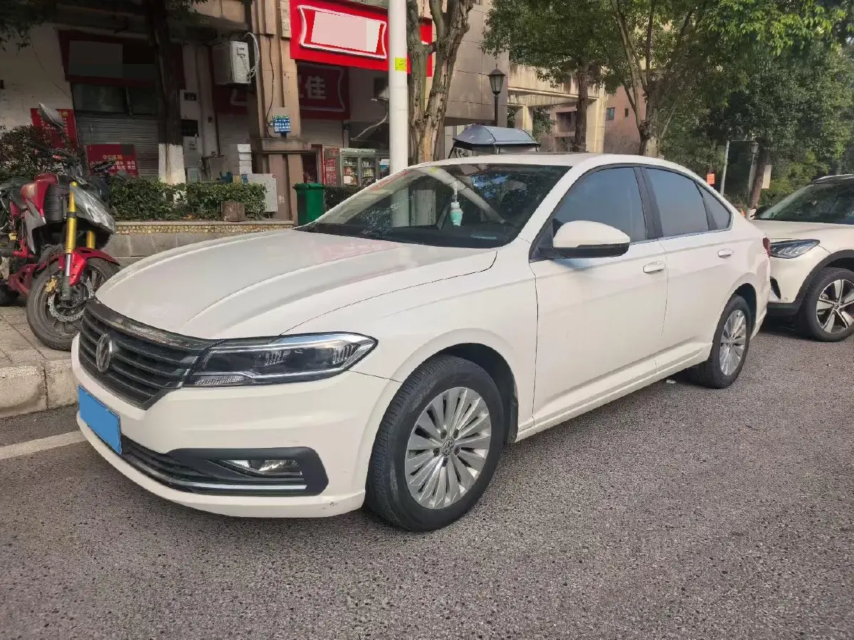 2019 Volkswagen Lavida 1.5L 113HP L4 6AT