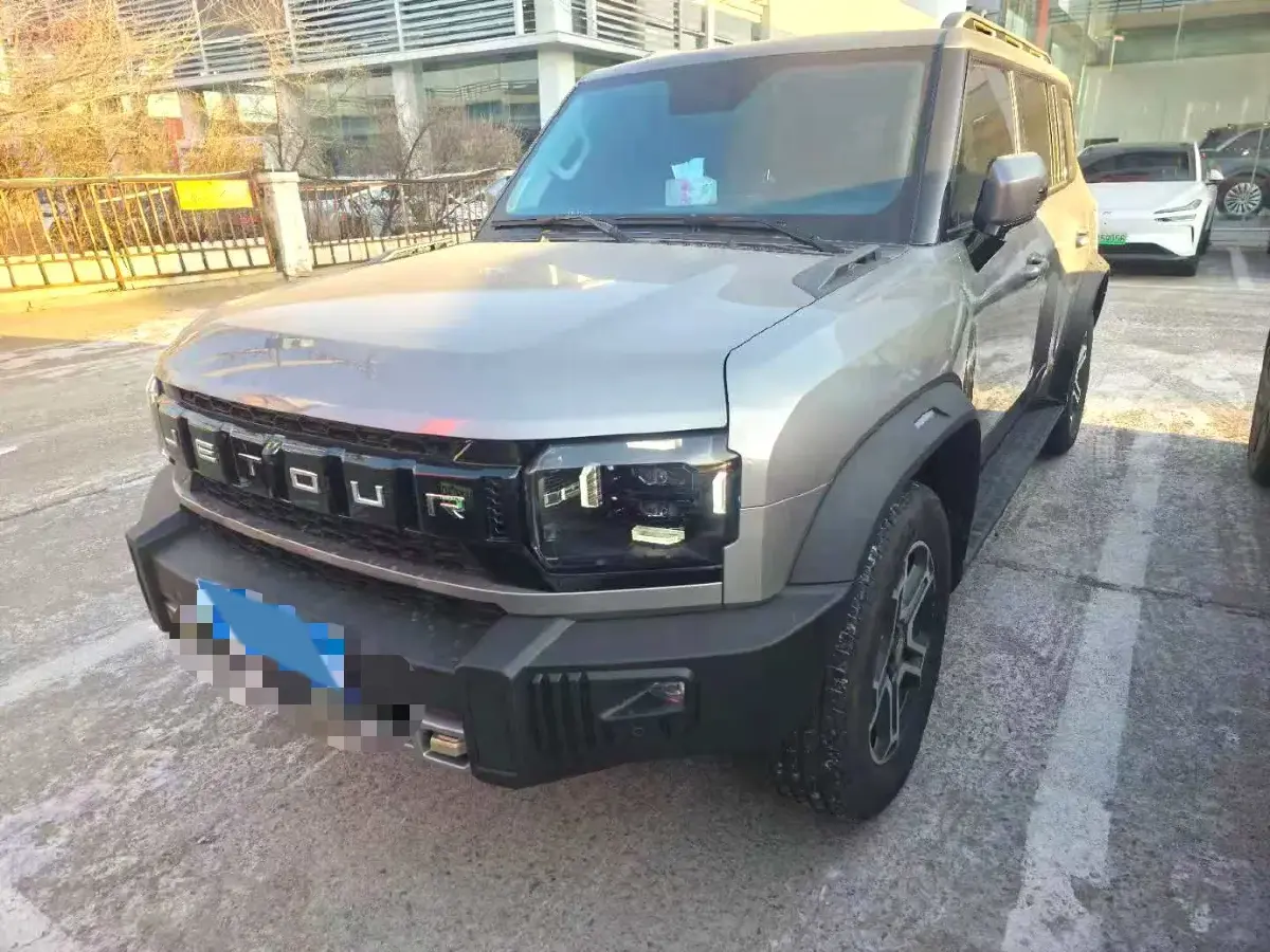 2025 Jetour Traveller 1.5T 184HP L4 7DCT