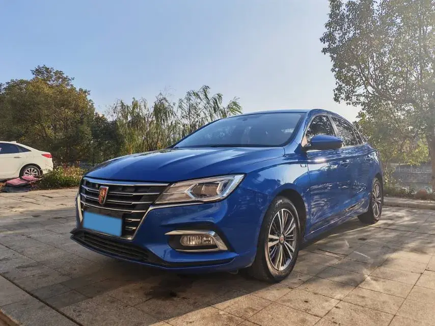 2019 Roewe i5 1.5L 120HP L4 CVT