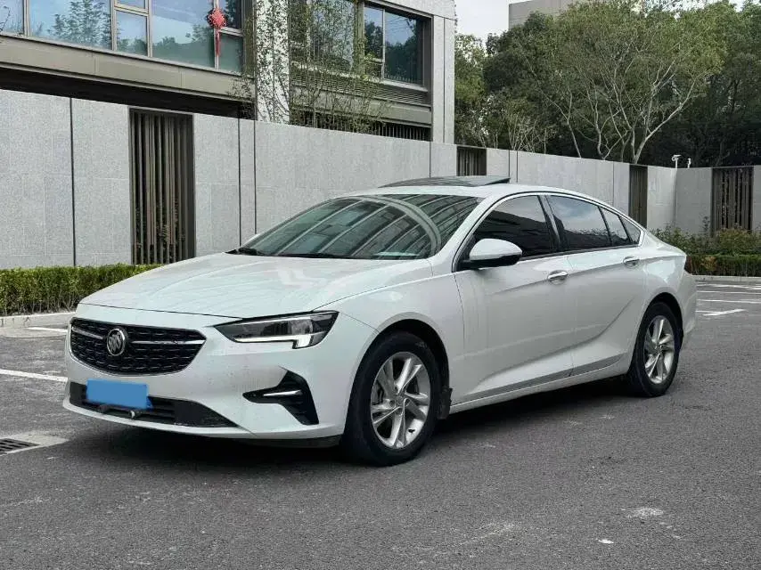 2020 Buick Regal 1.5T 169HP L4 9AT