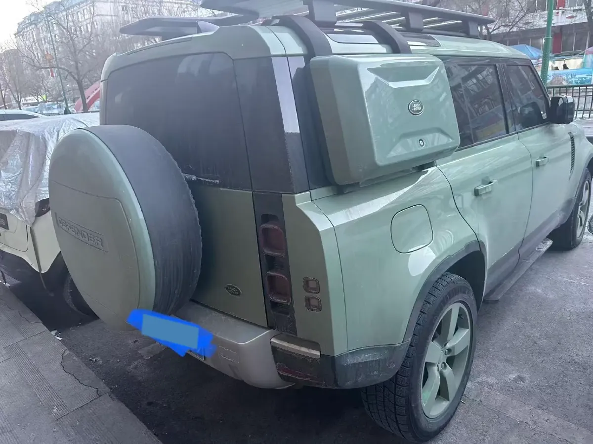 2023 Land Rover Defender 3.0T 400HP L6 8AT,autocango,china used car exporter,china ev exporter,chinese used car exporter,chinese used ev exporter