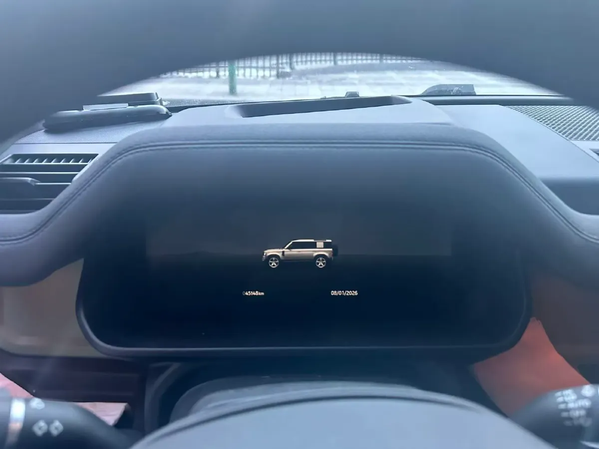 2023 Land Rover Defender 3.0T 400HP L6 8AT,autocango,china used car exporter,china ev exporter,chinese used car exporter,chinese used ev exporter