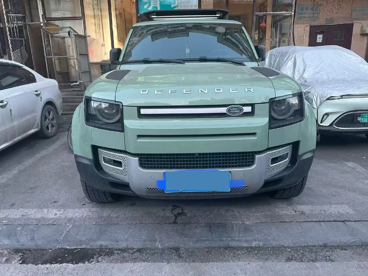 2023 Land Rover Defender 3.0T 400HP L6 8AT,autocango,china used car exporter,china ev exporter,chinese used car exporter,chinese used ev exporter
