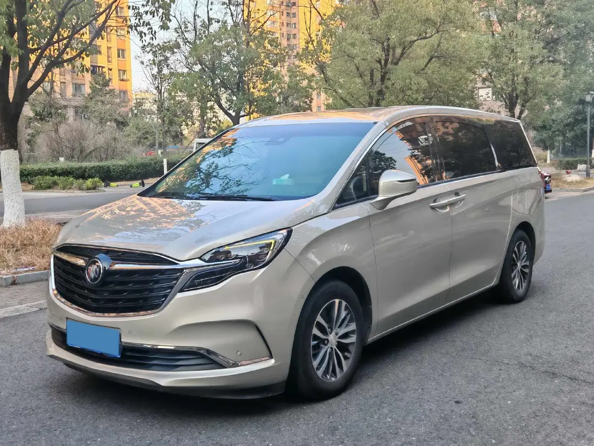 2022 Buick GL8 2.0T 237HP L4 9AT