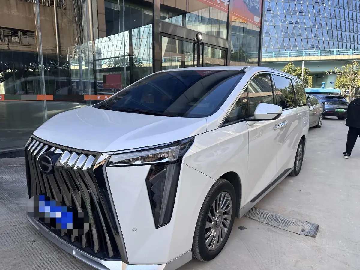 2023 GAC Trumpchi M8 2.0T 252HP L4 8AT