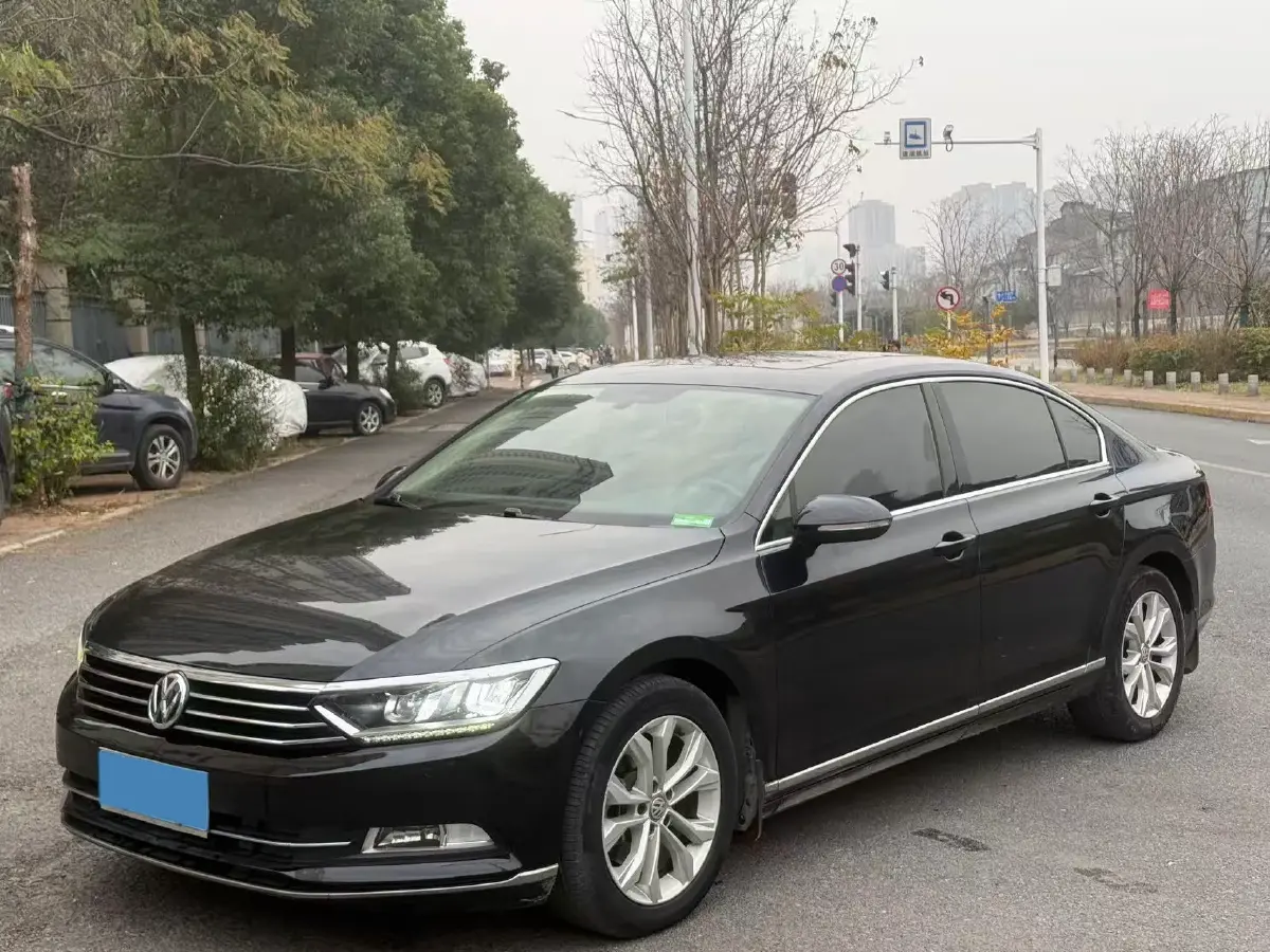 2018 Volkswagen Magotan 1.8T 180HP L4 7DCT