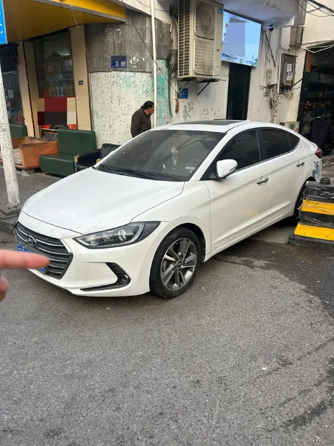 2016 Hyundai Elantra 1.6L 130HP L4 6AT