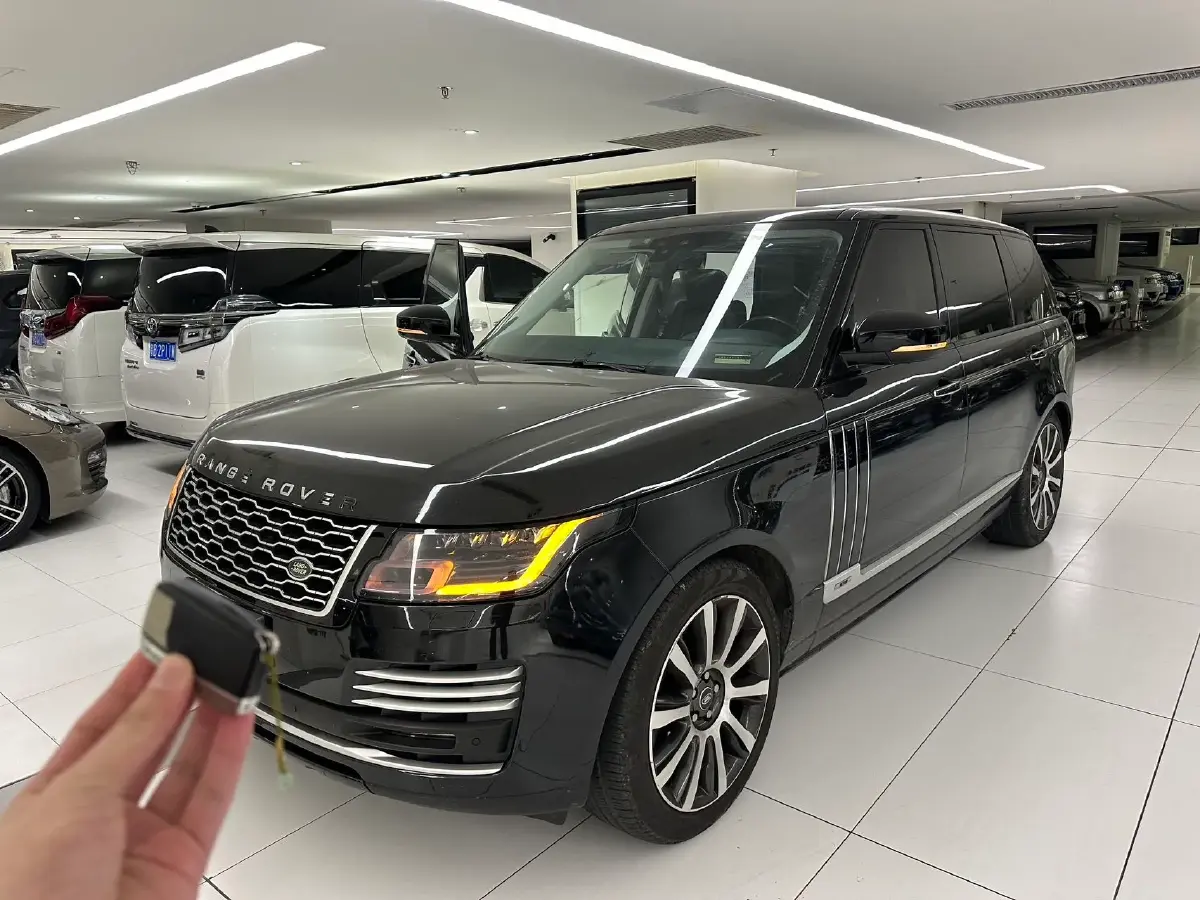 2017 Land Rover Range Rover 3.0T 381HP V6 8AT