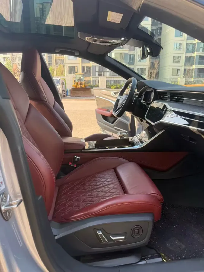 2020 Audi S7 2.9T 450HP V6 8AT,autocango,china used car exporter,china ev exporter,chinese used car exporter,chinese used ev exporter