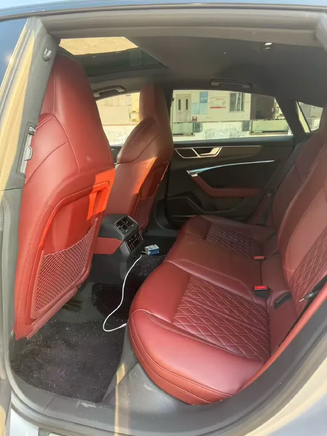 2020 Audi S7 2.9T 450HP V6 8AT,autocango,china used car exporter,china ev exporter,chinese used car exporter,chinese used ev exporter