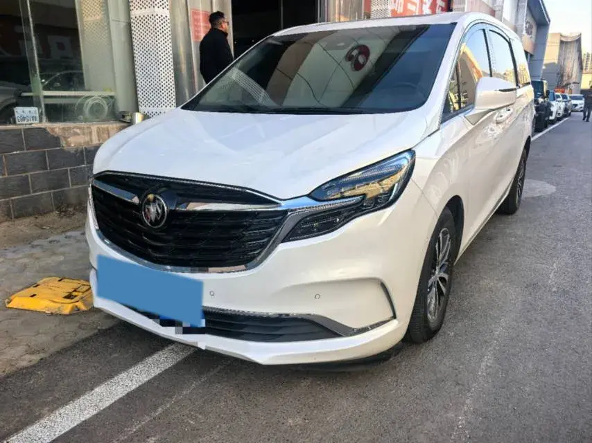 2022 Buick GL8 2.0T 237HP L4 9AT