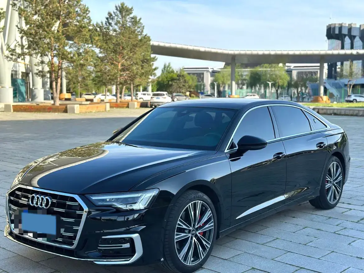 2023 Audi A6L 2.0T 245HP L4 7DCT