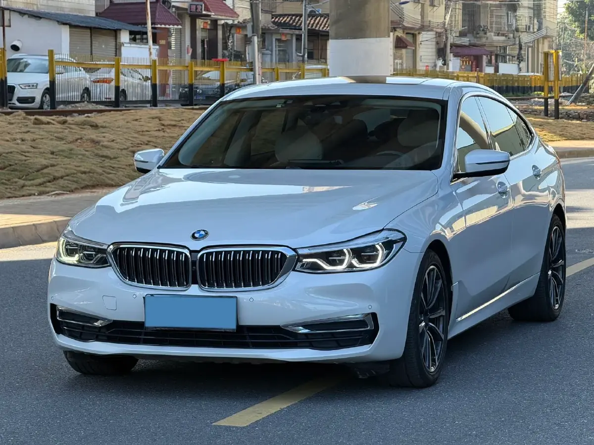 2020 BMW 6 Series GT 2.0T 258HP L4 8AT