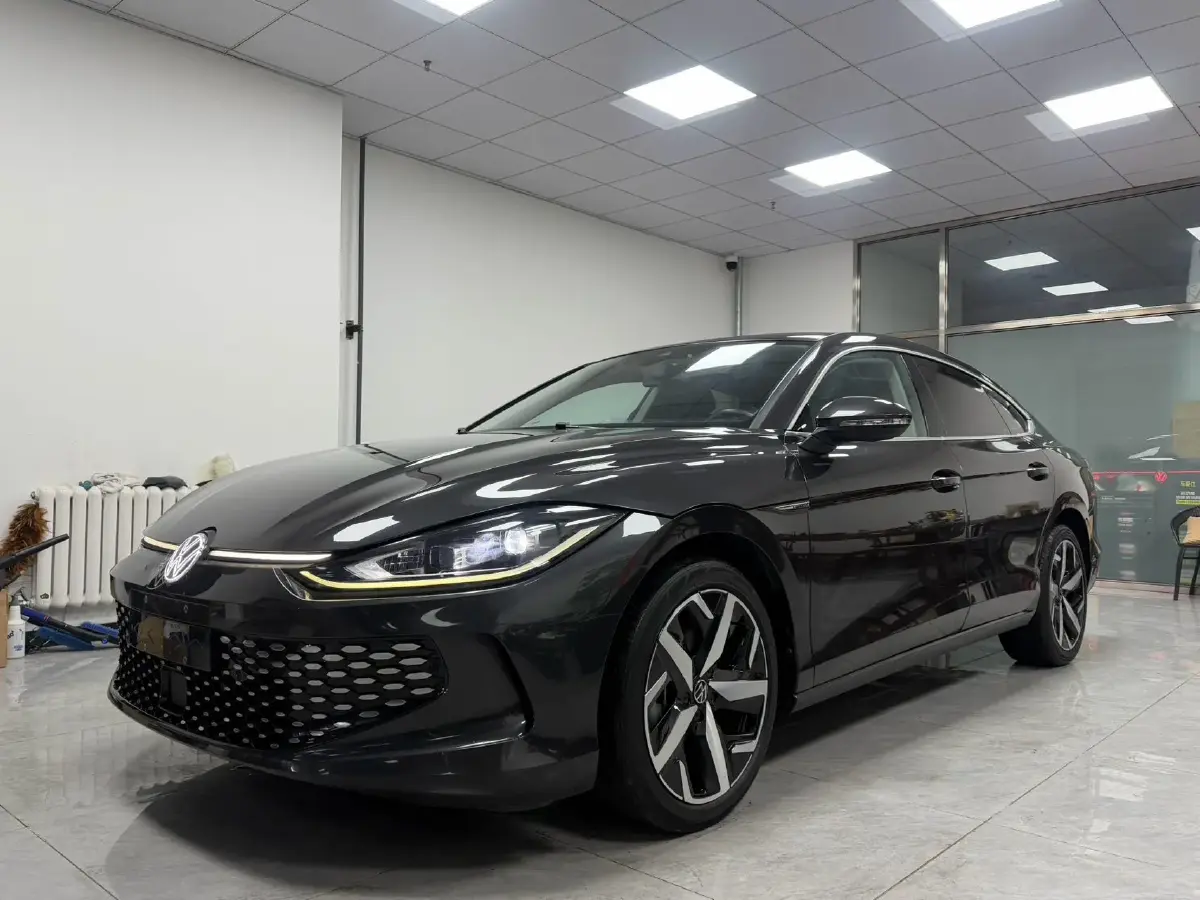 2022 Exceed TXL 2.0T 261HP L4 7DCT