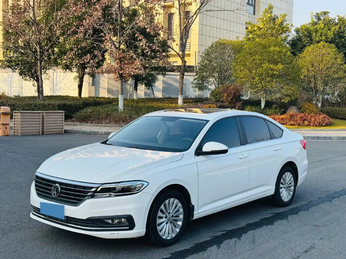 2019 Volkswagen Lavida 1.5L 113HP L4 6AT