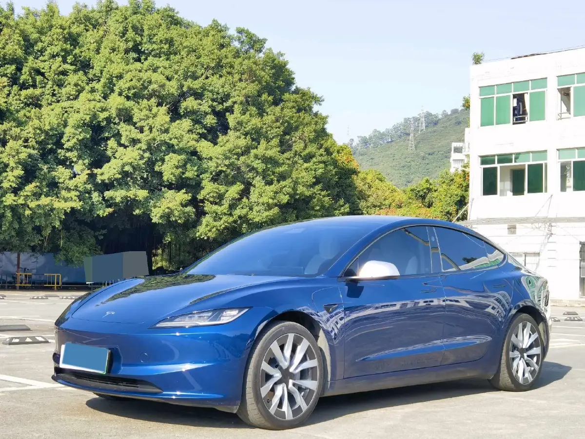 2023 HYPTEC GT BEV 80KWH