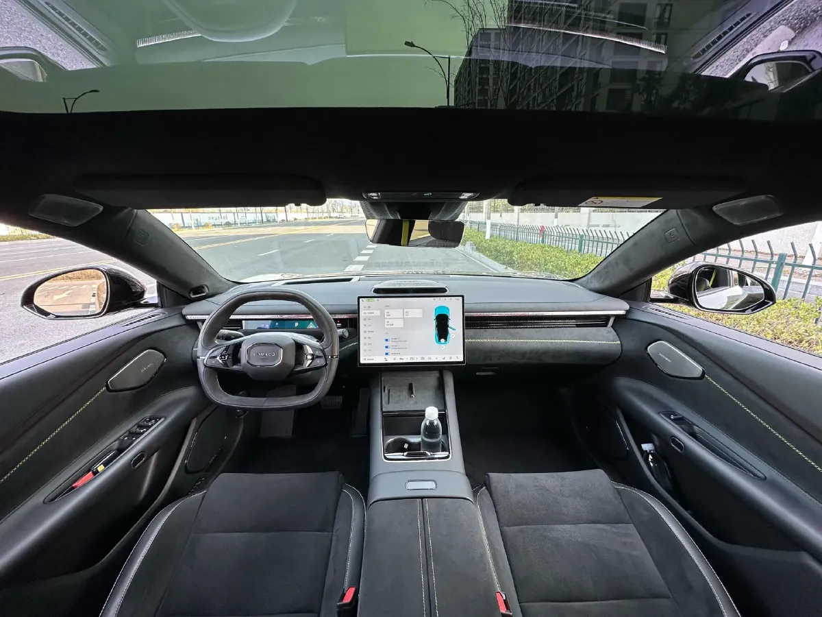 2025 LYNK&CO 10 EM-P 1.5T 163HP L4 3DHT PHEV,autocango,china used car exporter,china ev exporter,chinese used car exporter,chinese used ev exporter