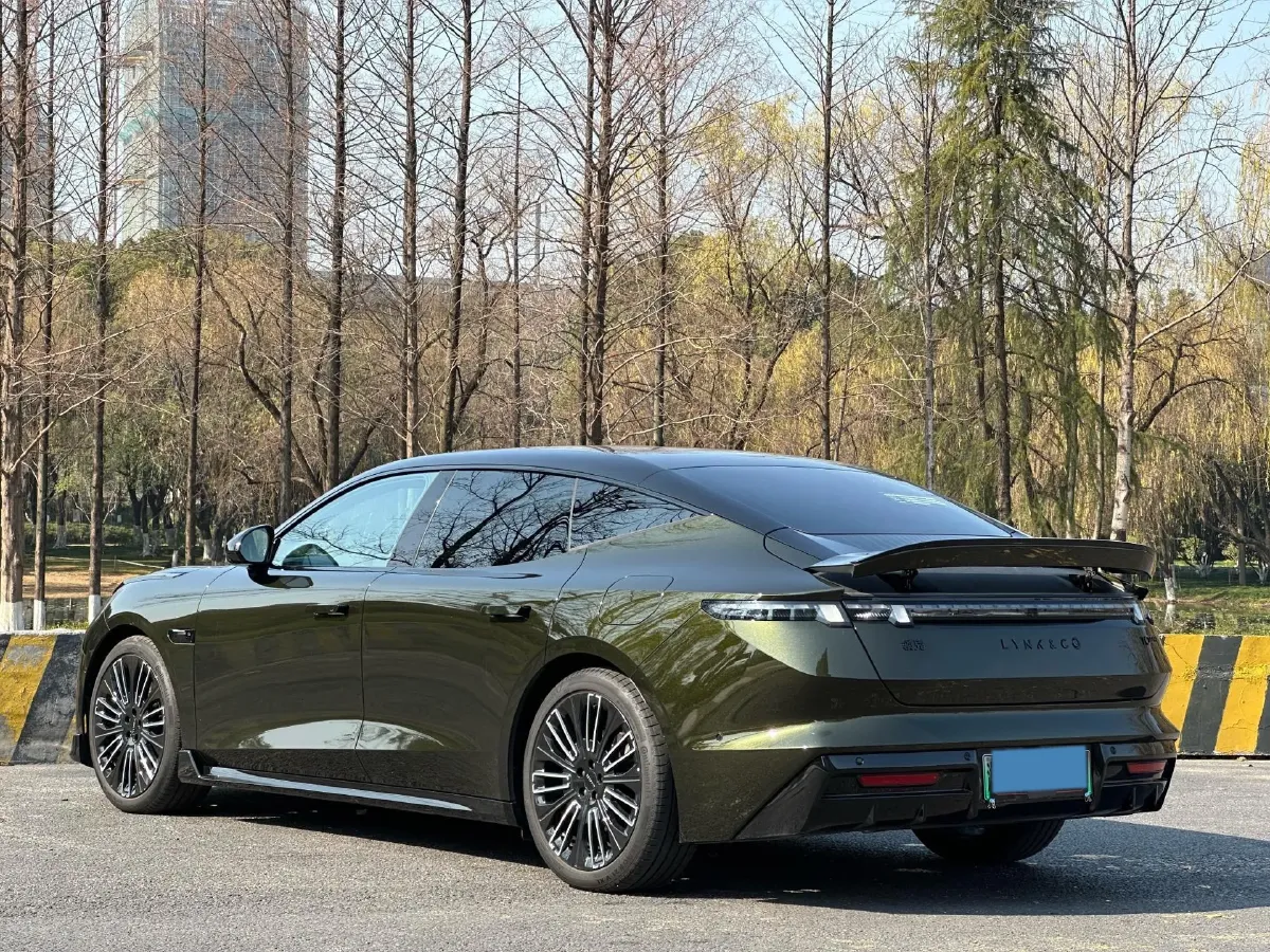 2025 LYNK&CO 10 EM-P 1.5T 163HP L4 3DHT PHEV,autocango,china used car exporter,china ev exporter,chinese used car exporter,chinese used ev exporter