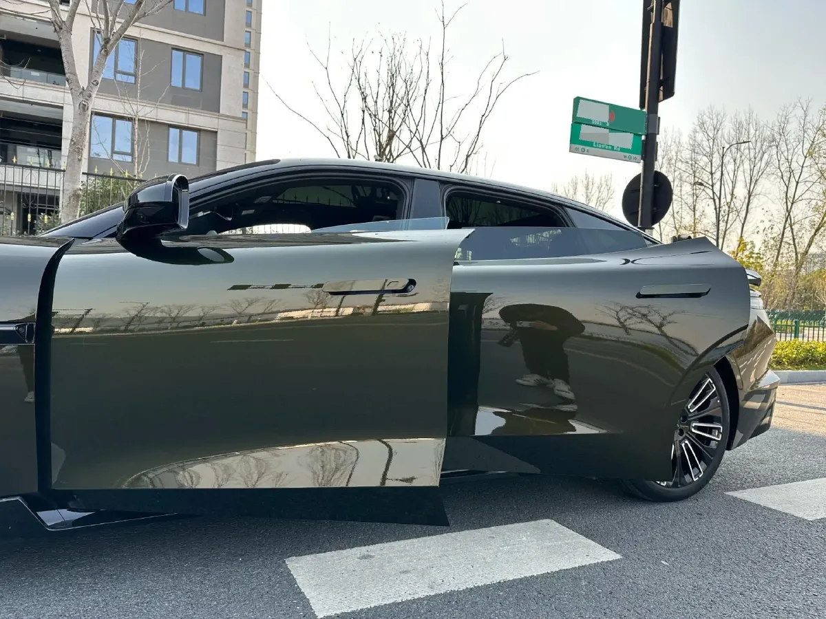 2025 LYNK&CO 10 EM-P 1.5T 163HP L4 3DHT PHEV,autocango,china used car exporter,china ev exporter,chinese used car exporter,chinese used ev exporter