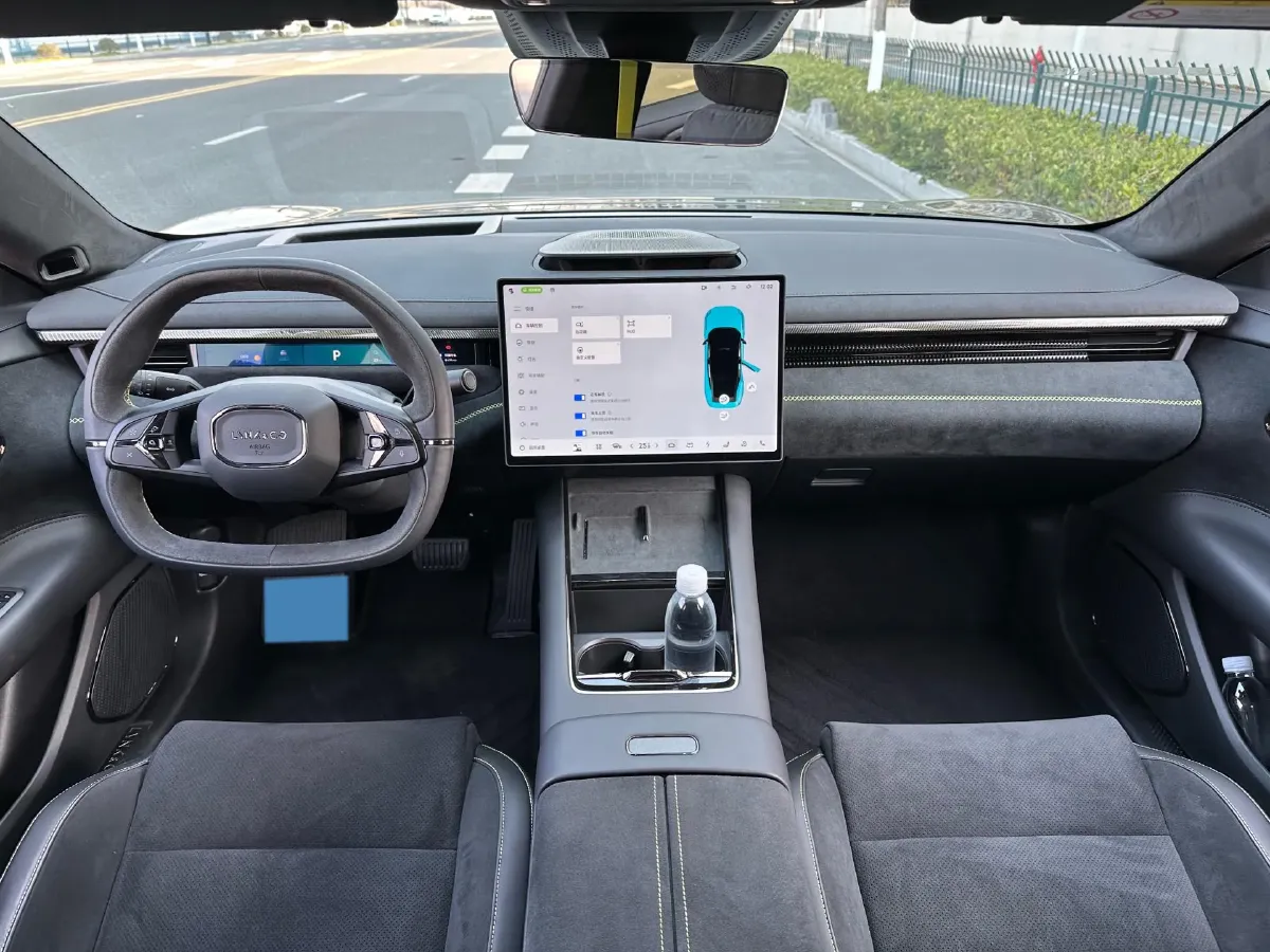 2025 LYNK&CO 10 EM-P 1.5T 163HP L4 3DHT PHEV,autocango,china used car exporter,china ev exporter,chinese used car exporter,chinese used ev exporter