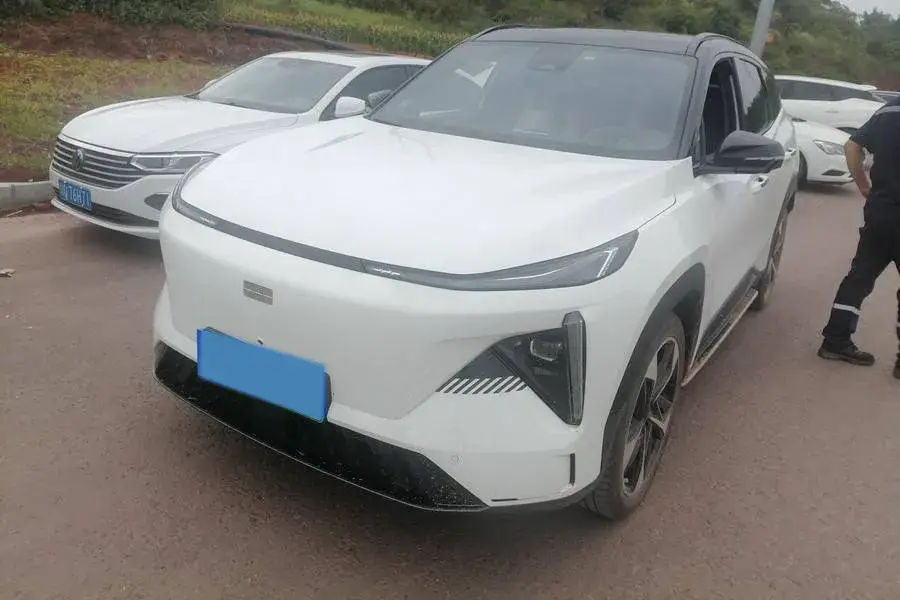 2023 Geely Galaxy L7 1.5T 163HP L4 3DHT PHEV 18.7KWH