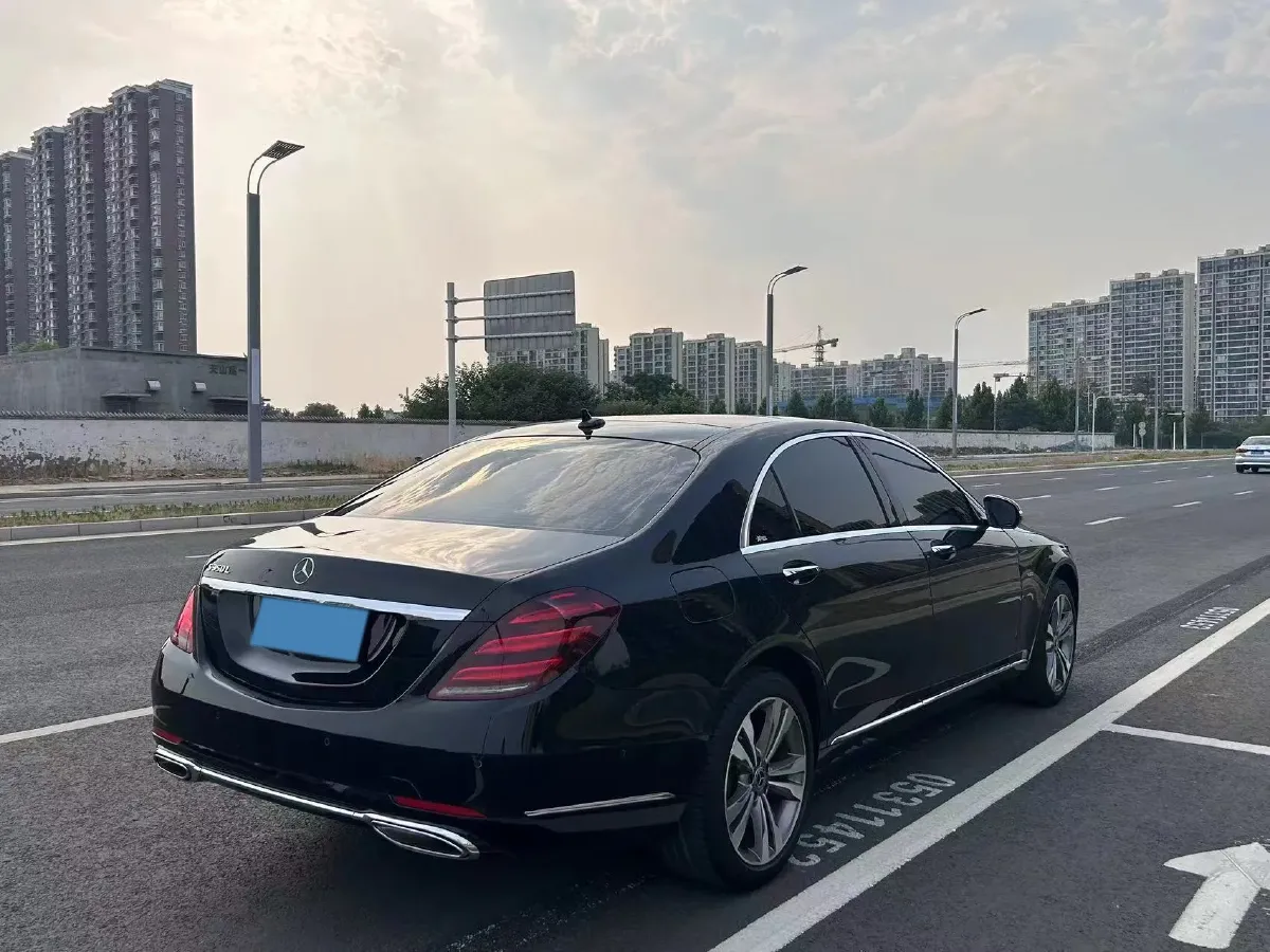 2020 Mercedes-Benz S Class 3.0T 299HP L6 9AT,autocango,china used car exporter,china ev exporter,chinese used car exporter,chinese used ev exporter