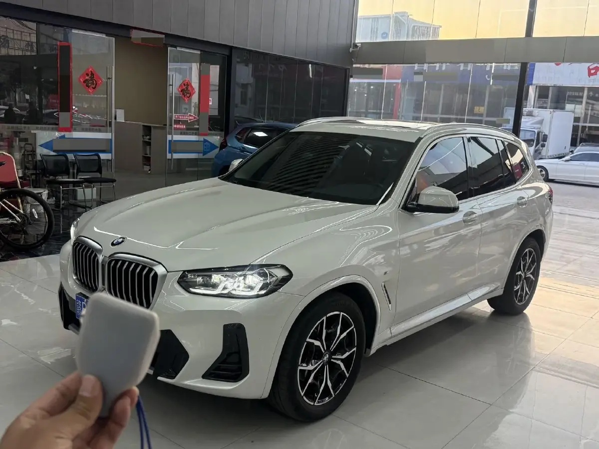 2022 BMW X3 2.0T 184HP L4 8AT