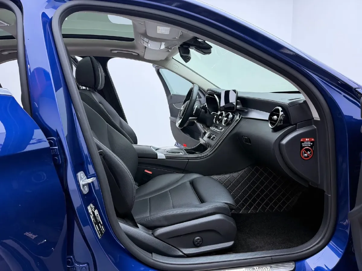2021 Mercedes-Benz C Class 1.5T 156HP L4 9AT,autocango,china used car exporter,china ev exporter,chinese used car exporter,chinese used ev exporter