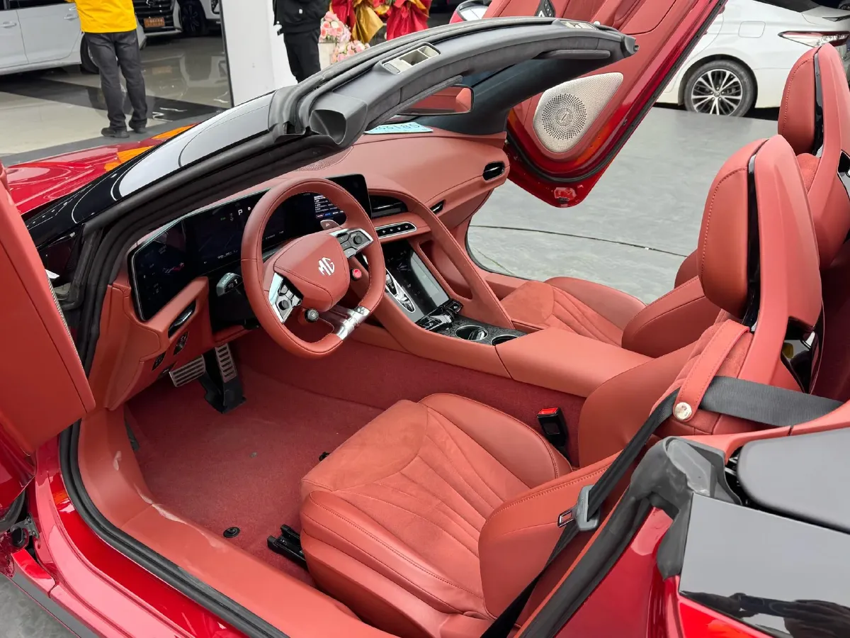 2023 Volvo S60 2.0T 197HP L4 7DCT,autocango,china used car exporter,china ev exporter,chinese used car exporter,chinese used ev exporter