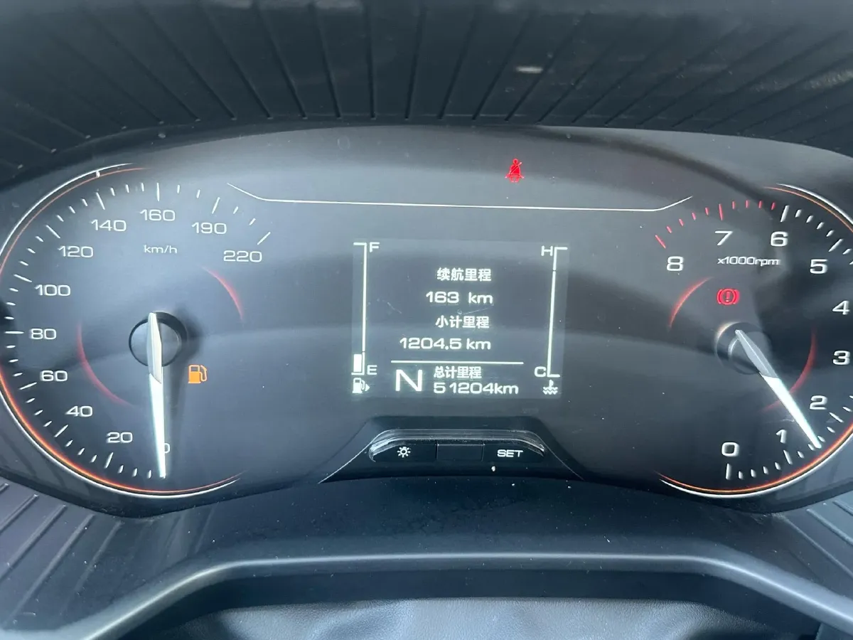 2022 WuLing JiaChen 1.5L 99HP L4 6MT,autocango,china used car exporter,china ev exporter,chinese used car exporter,chinese used ev exporter