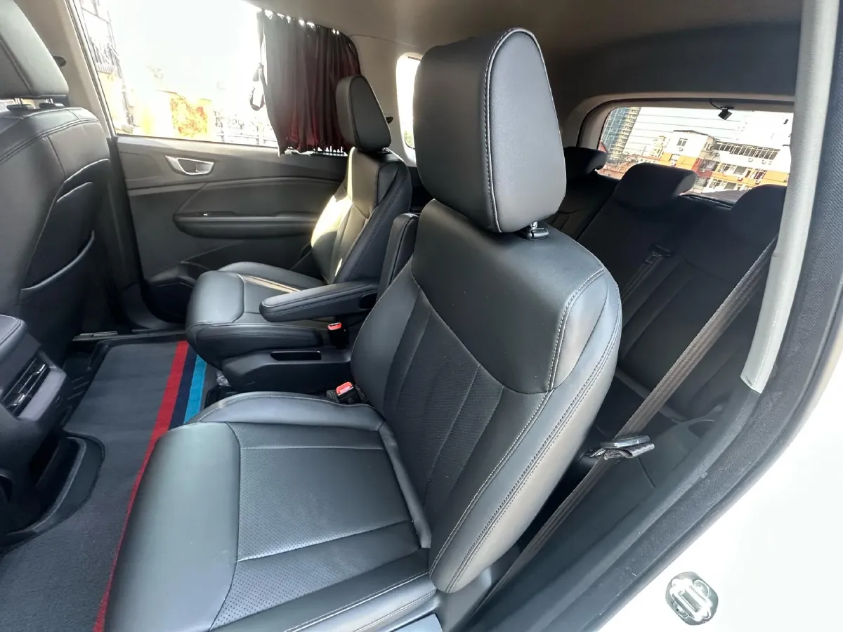 2022 WuLing JiaChen 1.5L 99HP L4 6MT,autocango,china used car exporter,china ev exporter,chinese used car exporter,chinese used ev exporter