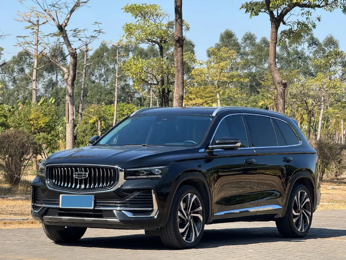 2023 Geely Monjaro 2.0T 238HP L4 8AT