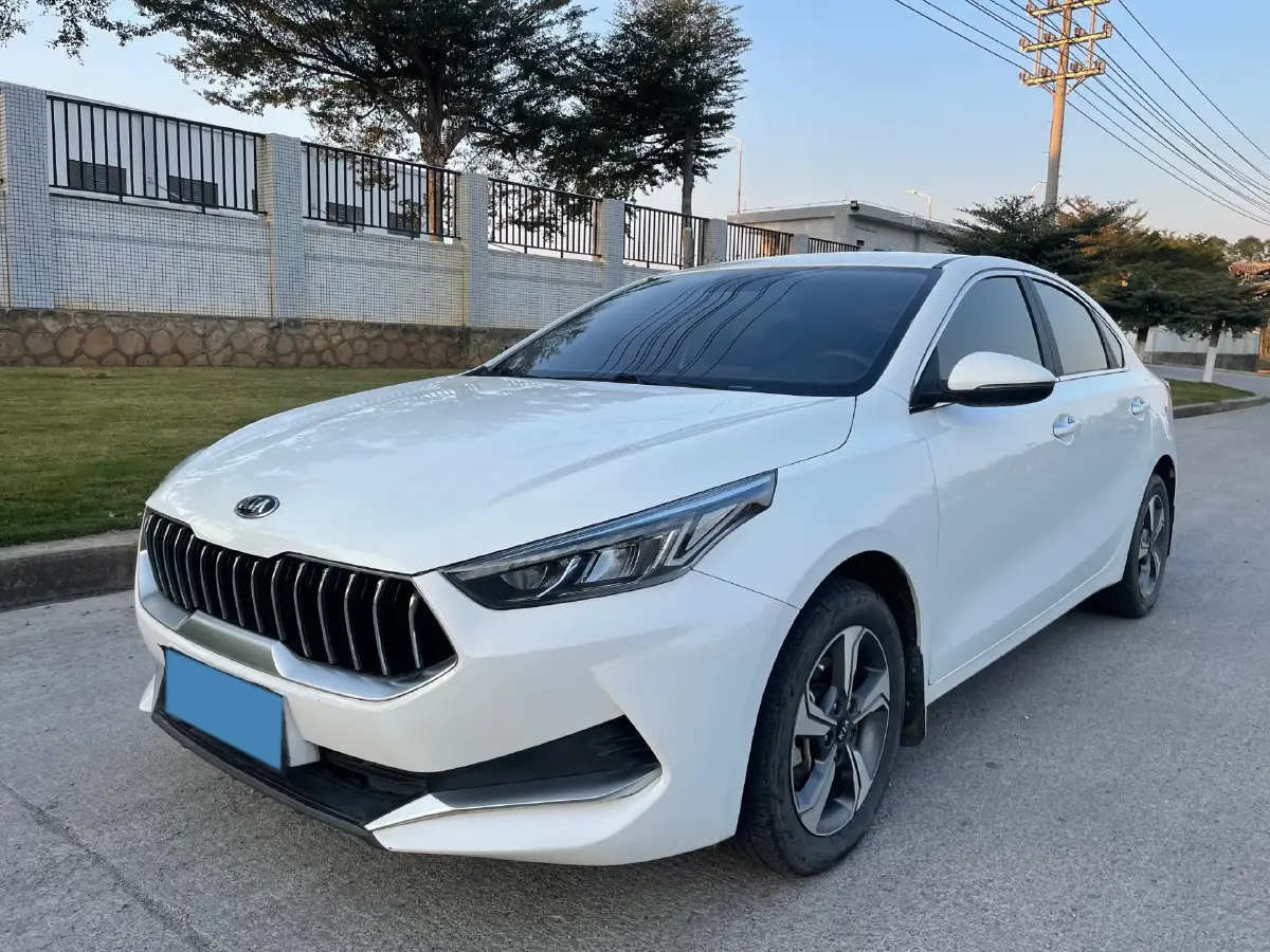 2019 Kia K3 1.5L 115HP L4 CVT